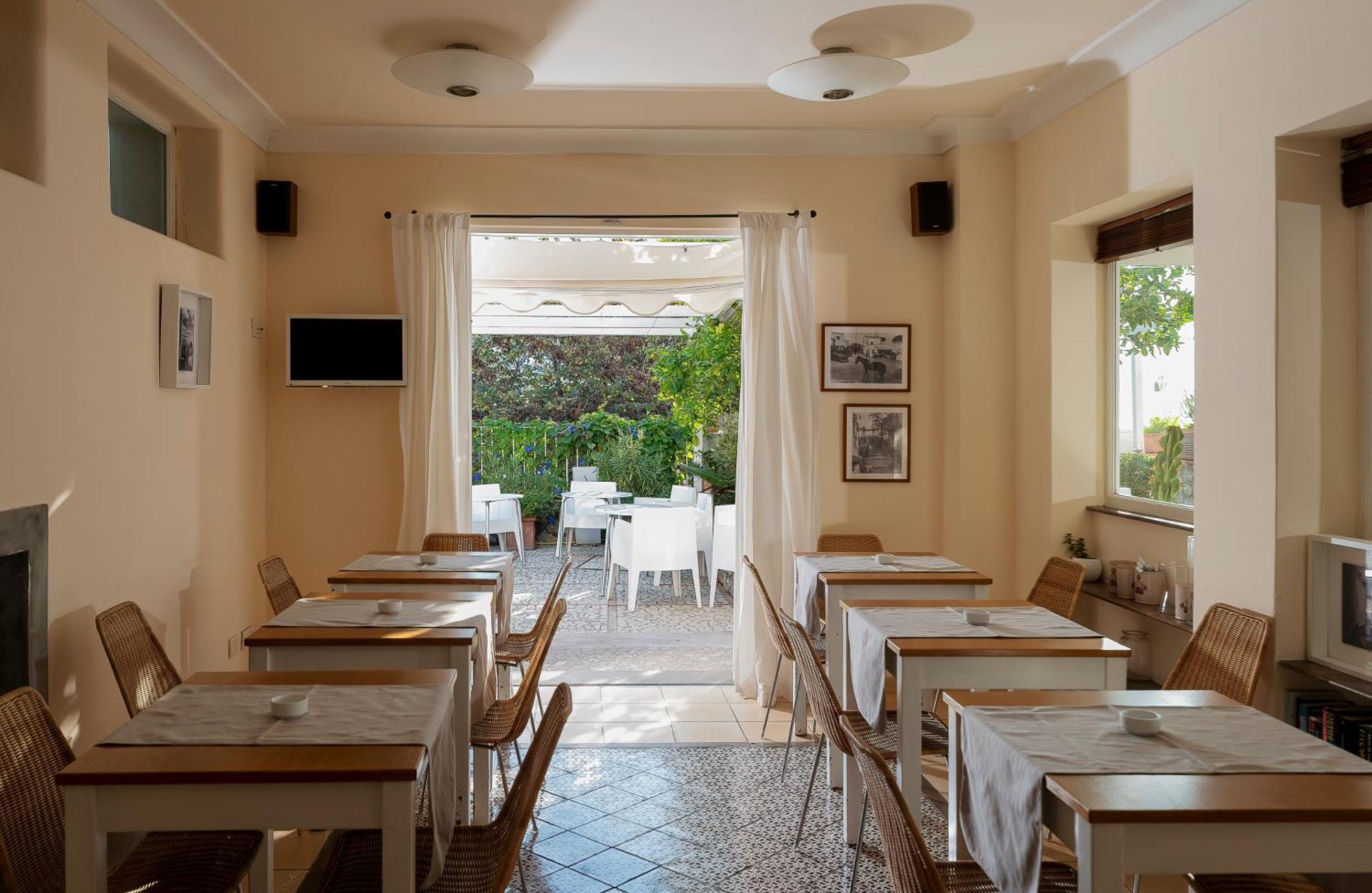 Hotel Senaria Anacapri  Exteriör bild
